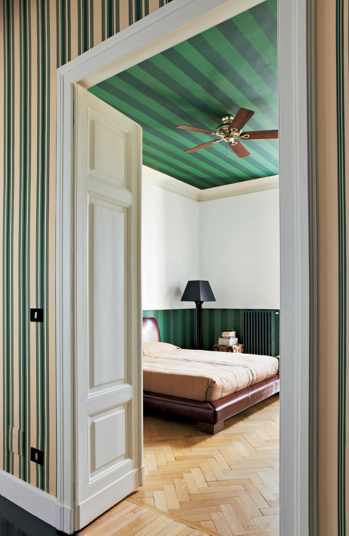 Tented Stripe