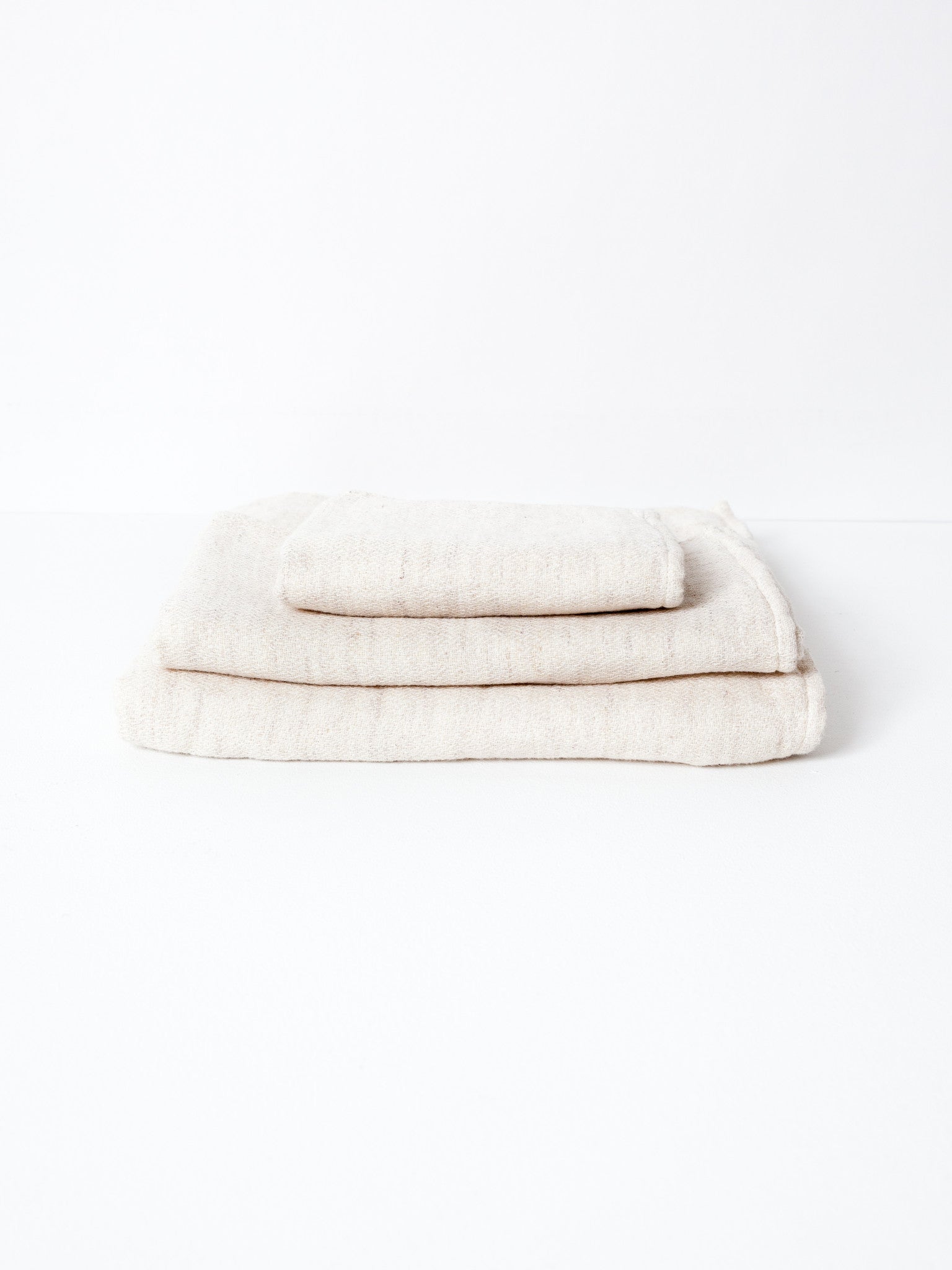 Claire Towel